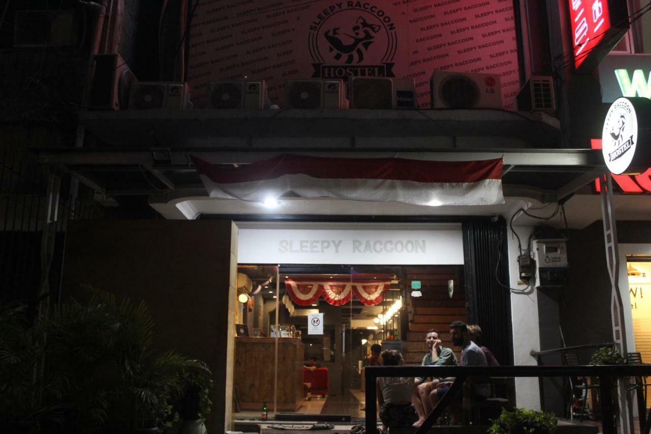Sleepy Raccoon Hostel Jakarta Eksteriør billede